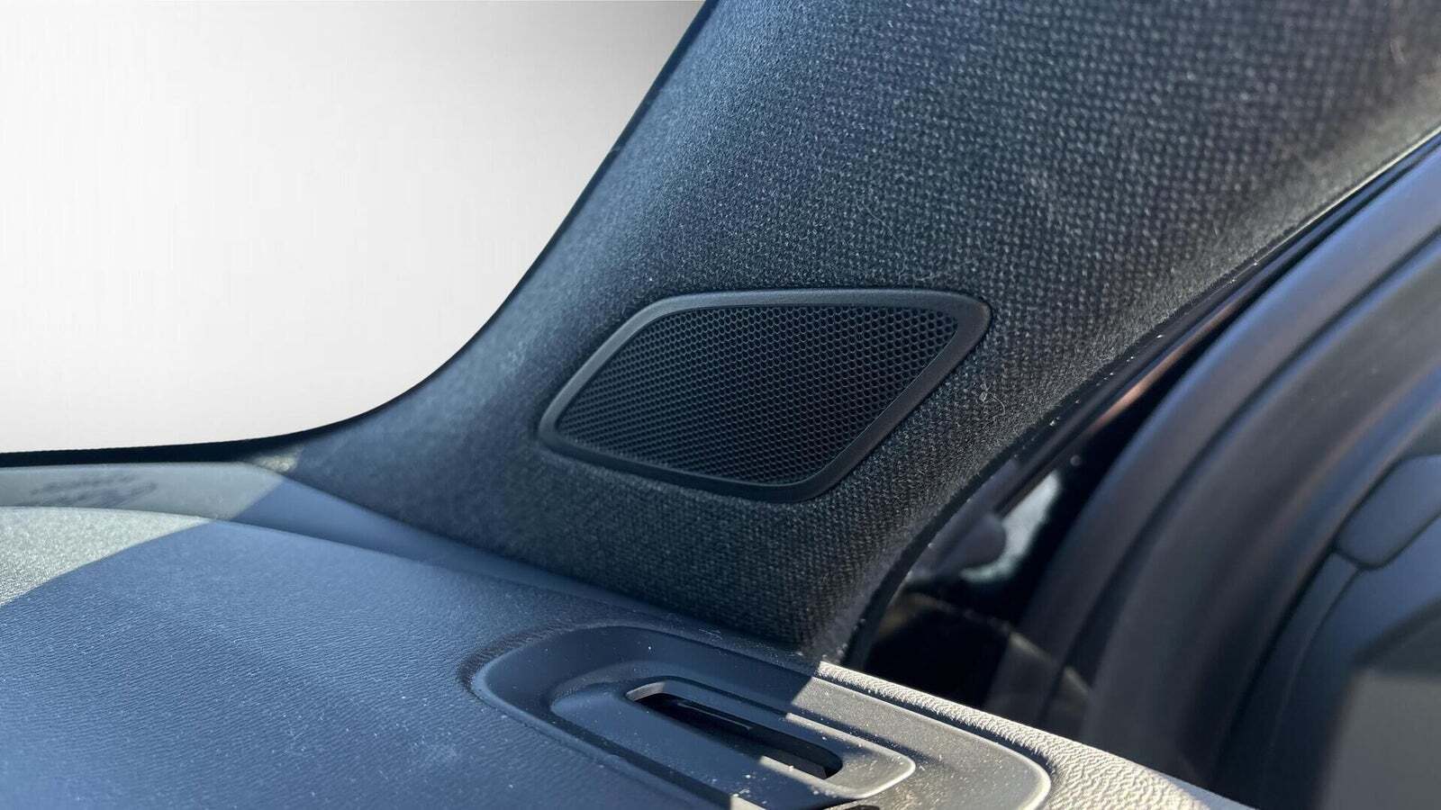 Sort Volvo XC40 fra 2023