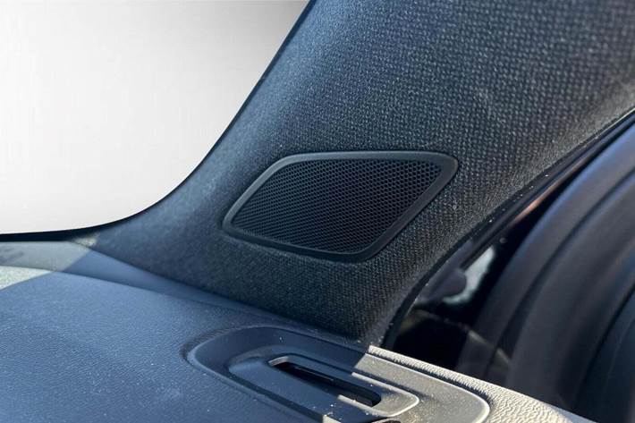 Sort Volvo XC40 fra 2023