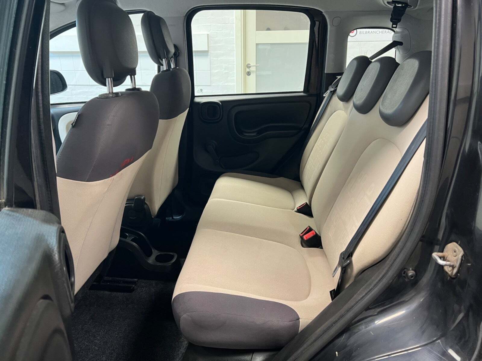 Sort Fiat Panda fra 2012