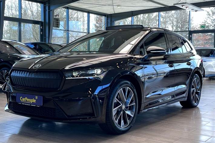 Sort Skoda Enyaq fra 2025