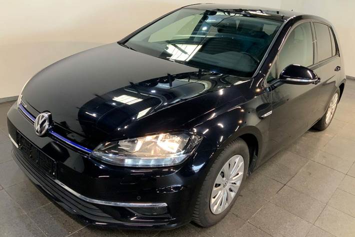 Sort VW Golf VII fra 2018