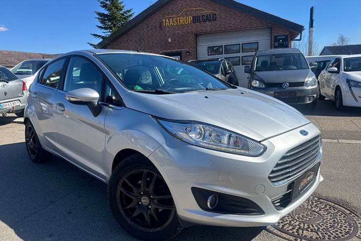 undefined Ford Fiesta fra 2015