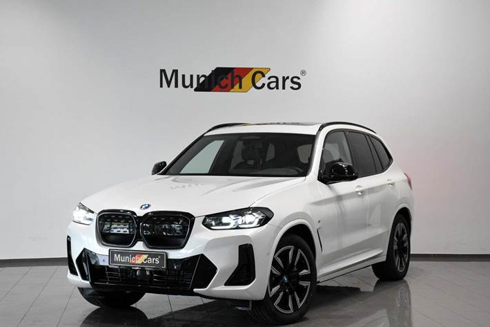 Hvid BMW iX3 fra 2025