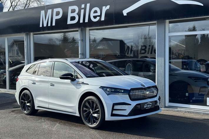 Hvid Skoda Enyaq fra 2024
