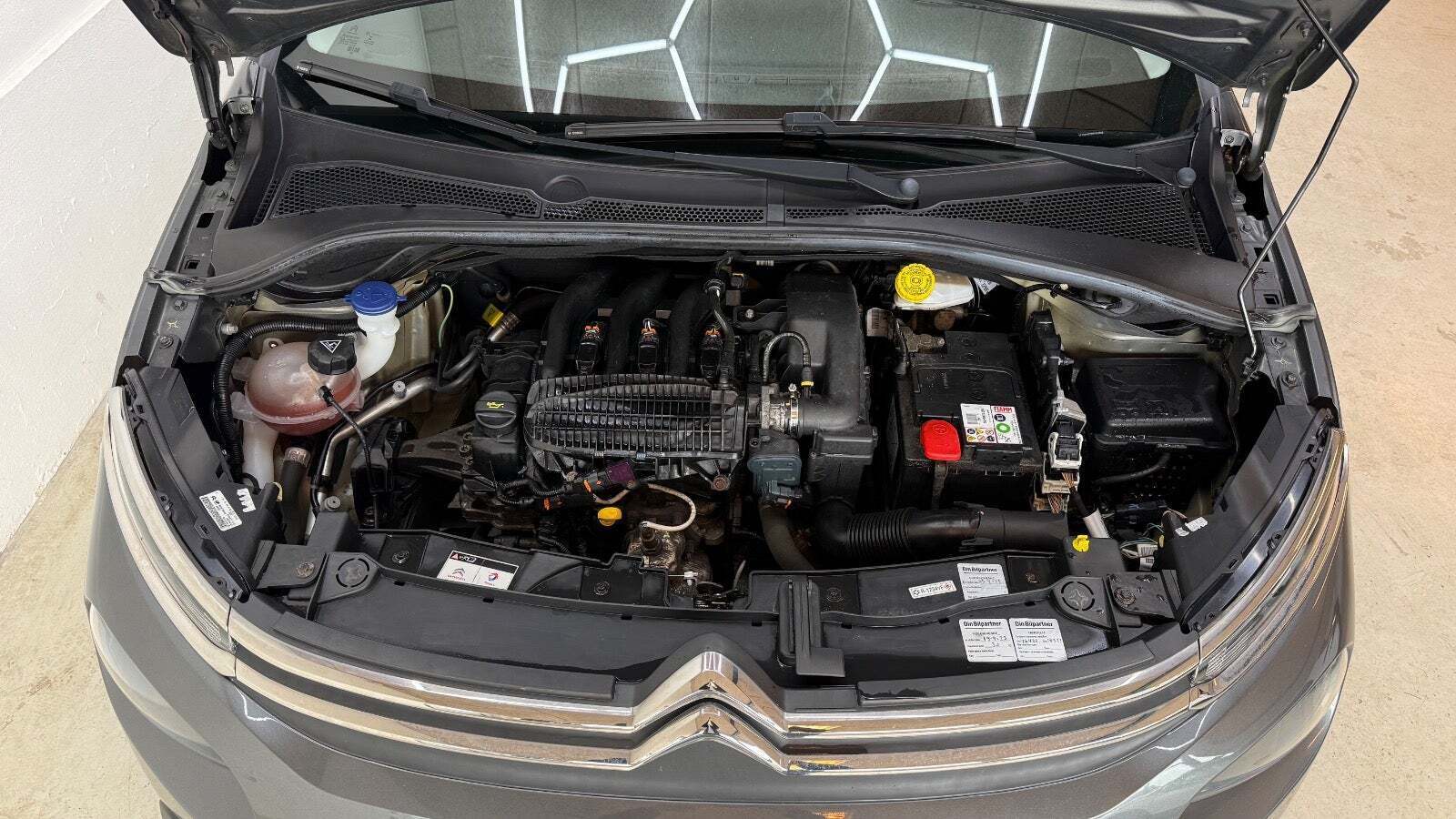 Grå Citroën C3 fra 2017