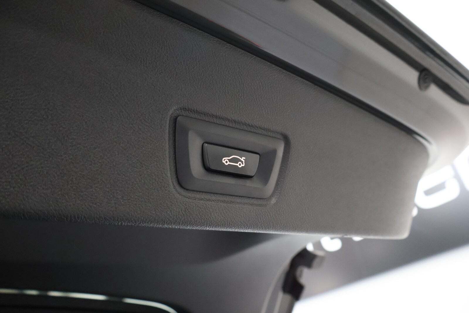 Grå BMW i4 fra 2022