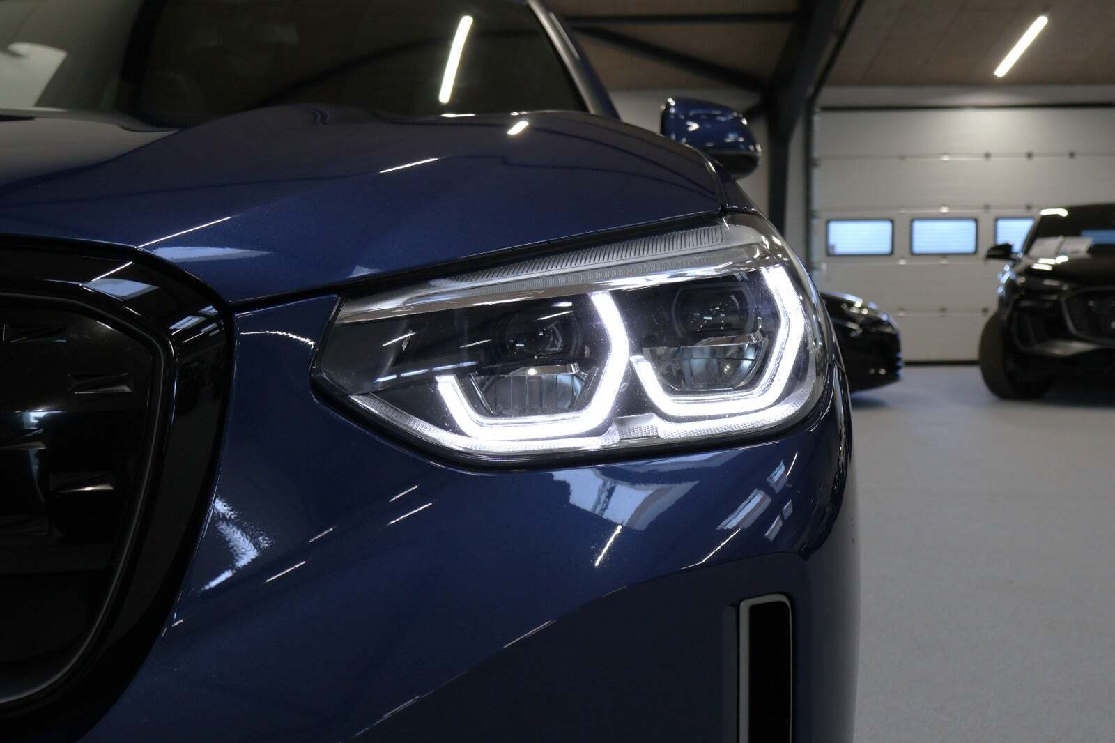 BMW iX3 Charged Plus