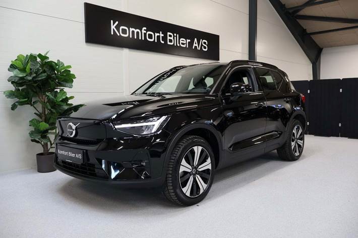 Sort Volvo XC40 fra 2023