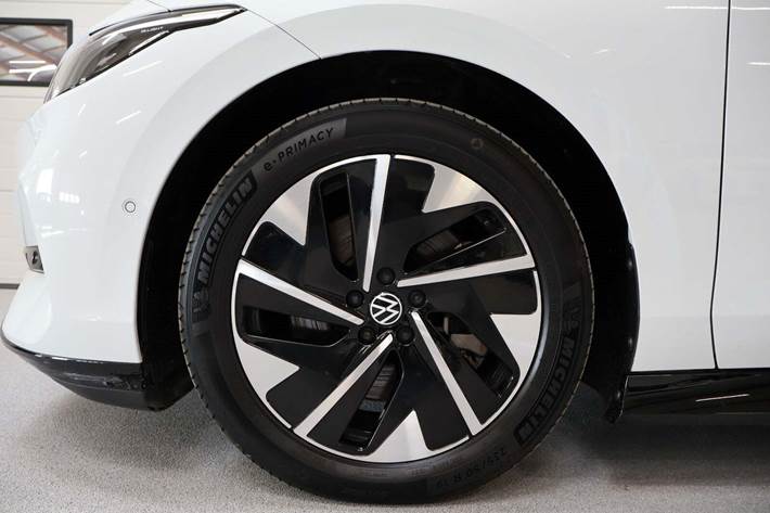 Hvid VW ID.7 fra 2024