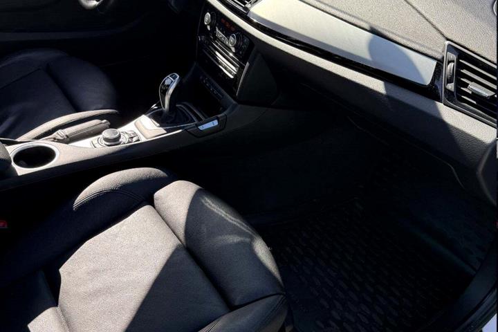 undefined BMW X1 fra 2014