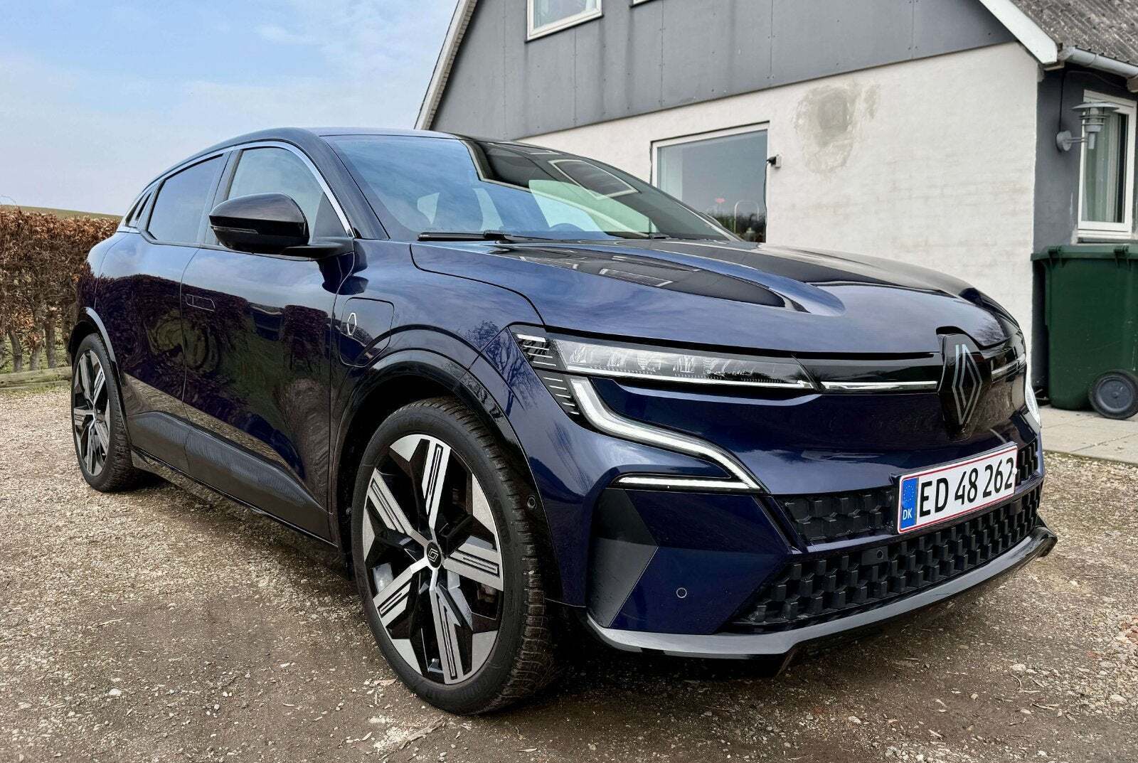 Renault Megane E-Tech 60 Iconic