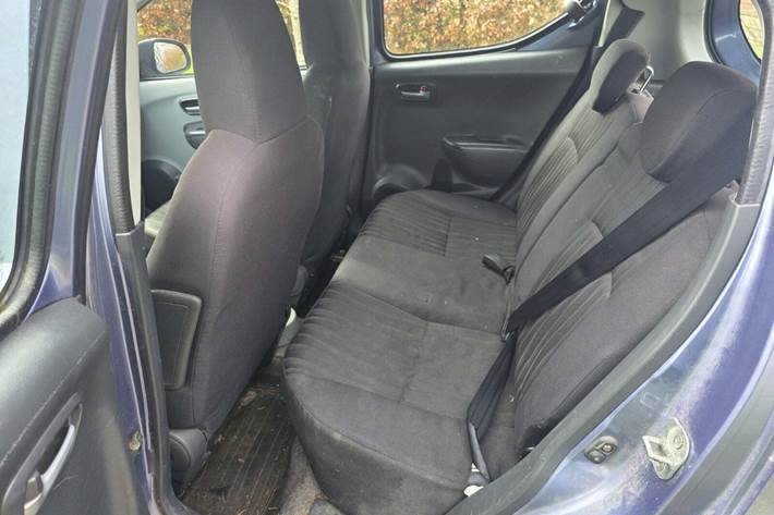 undefined Nissan Pixo fra 2009