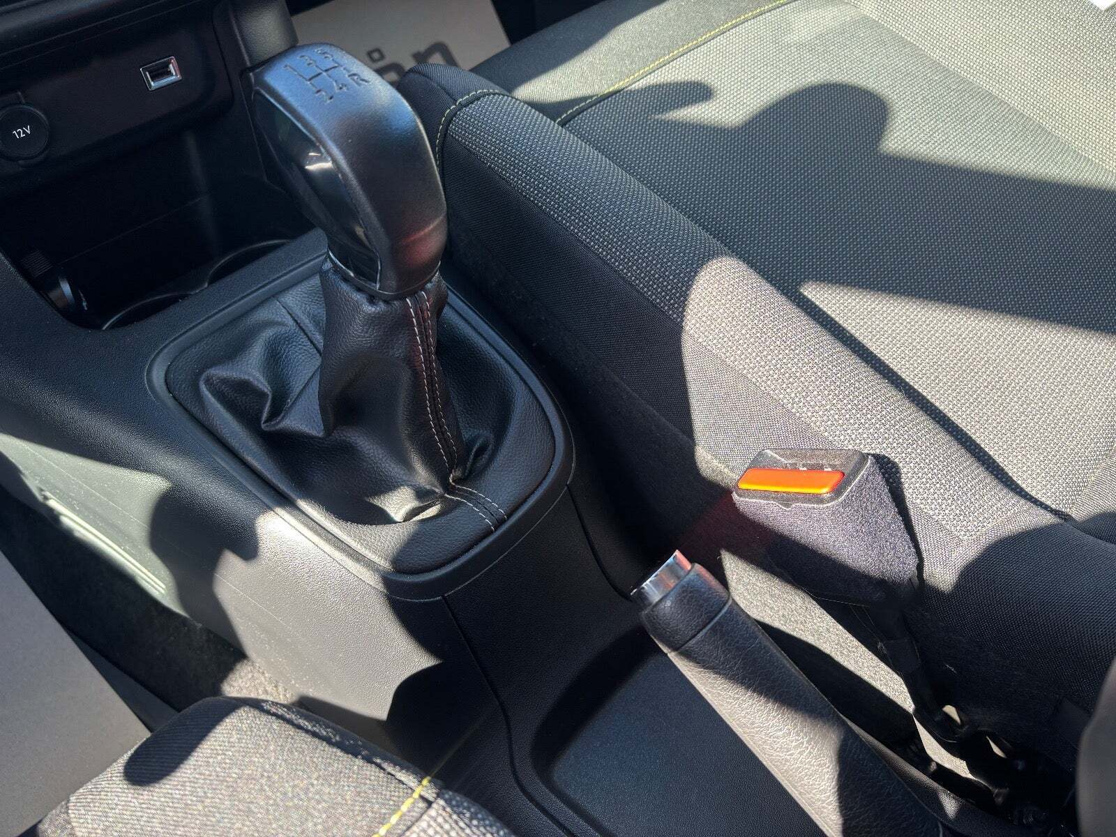 Grøn Citroën C3 fra 2020