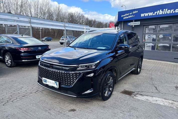 Hvid Navor E5 fra 2025 set udefra