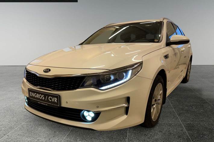 Hvid Kia Optima fra 2017 set udefra