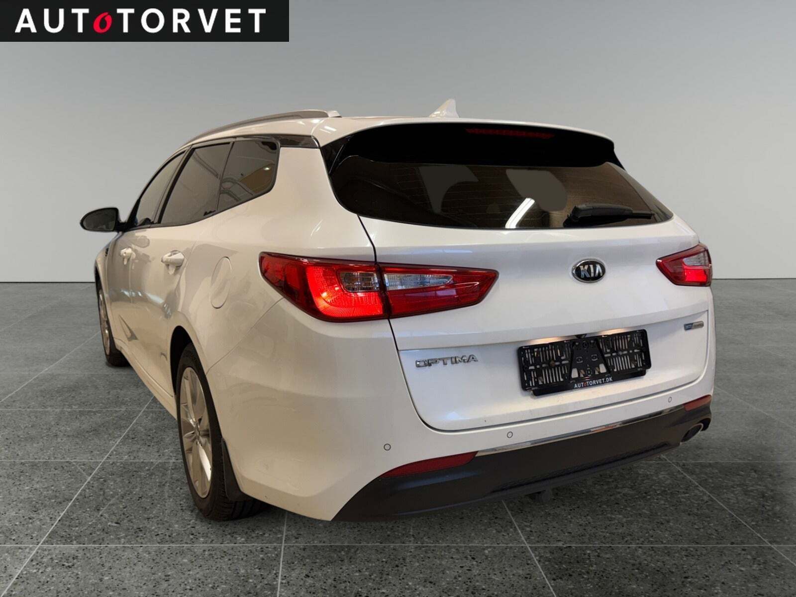 Hvid Kia Optima fra 2017