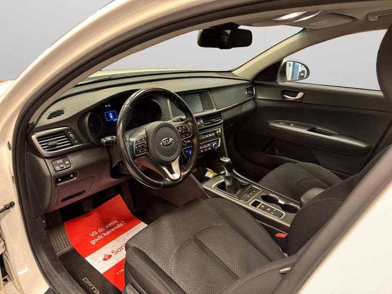 Kia Optima 1,7 CRDi 141 Advance SW