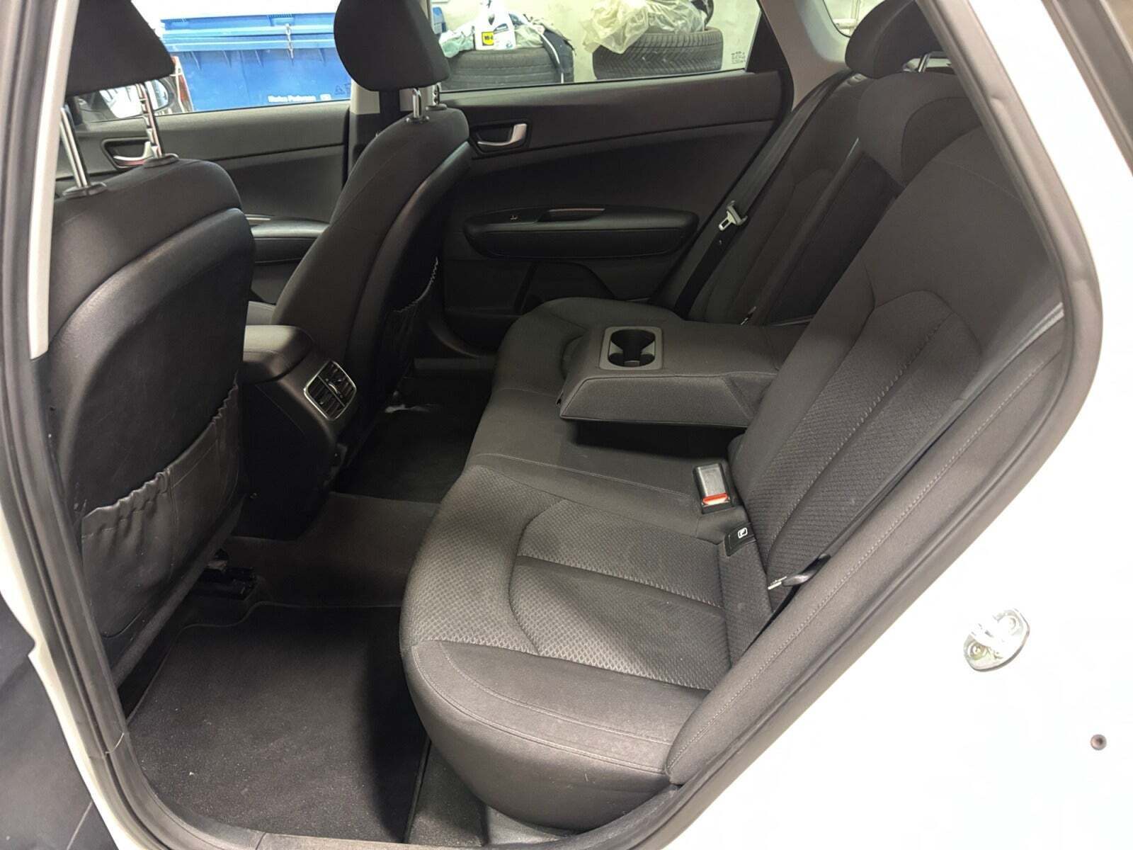 Hvid Kia Optima fra 2017