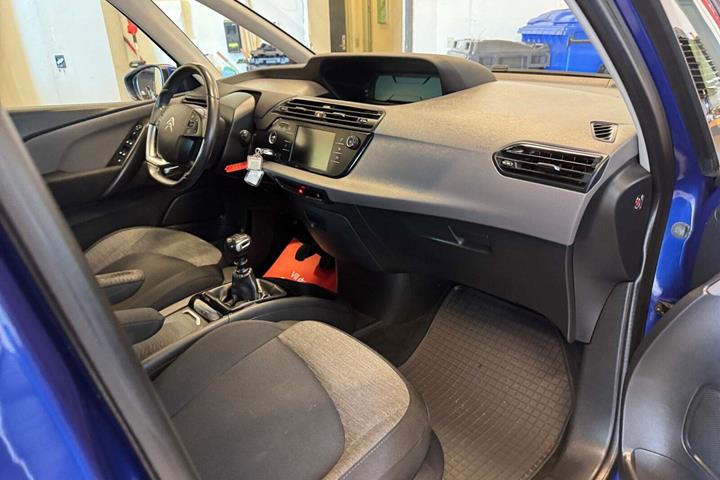 Blå Citroën Grand C4 Picasso fra 2018
