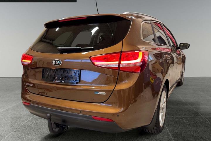 Brun Kia Ceed fra 2018