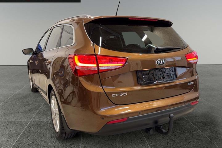 Brun Kia Ceed fra 2018