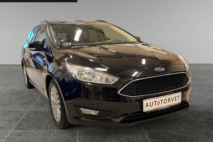 Sort Ford Focus fra 2015