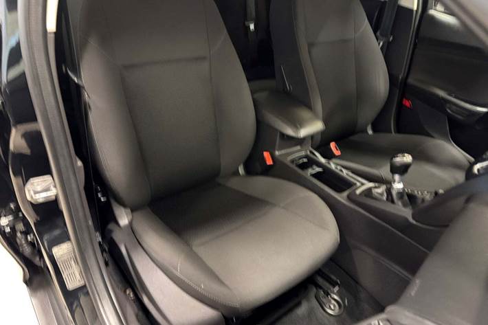 Sort Ford Focus fra 2015