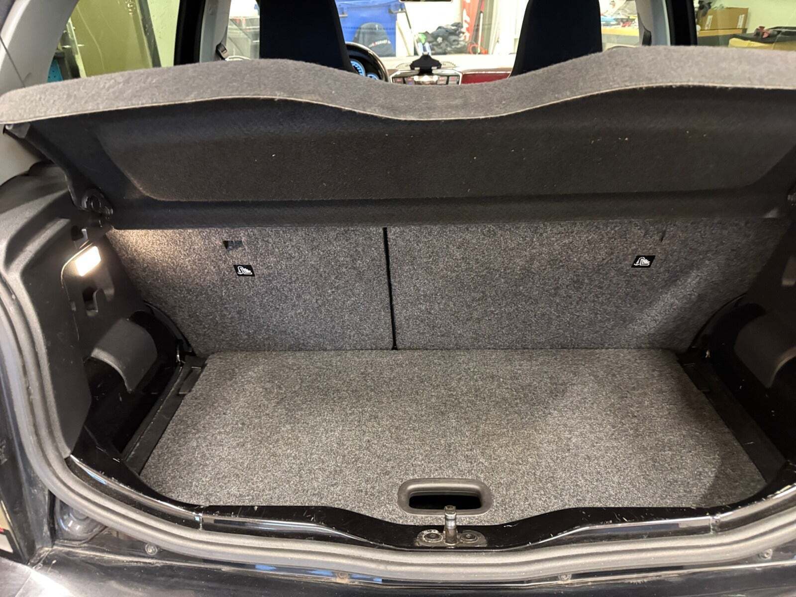 Sort VW UP! fra 2018