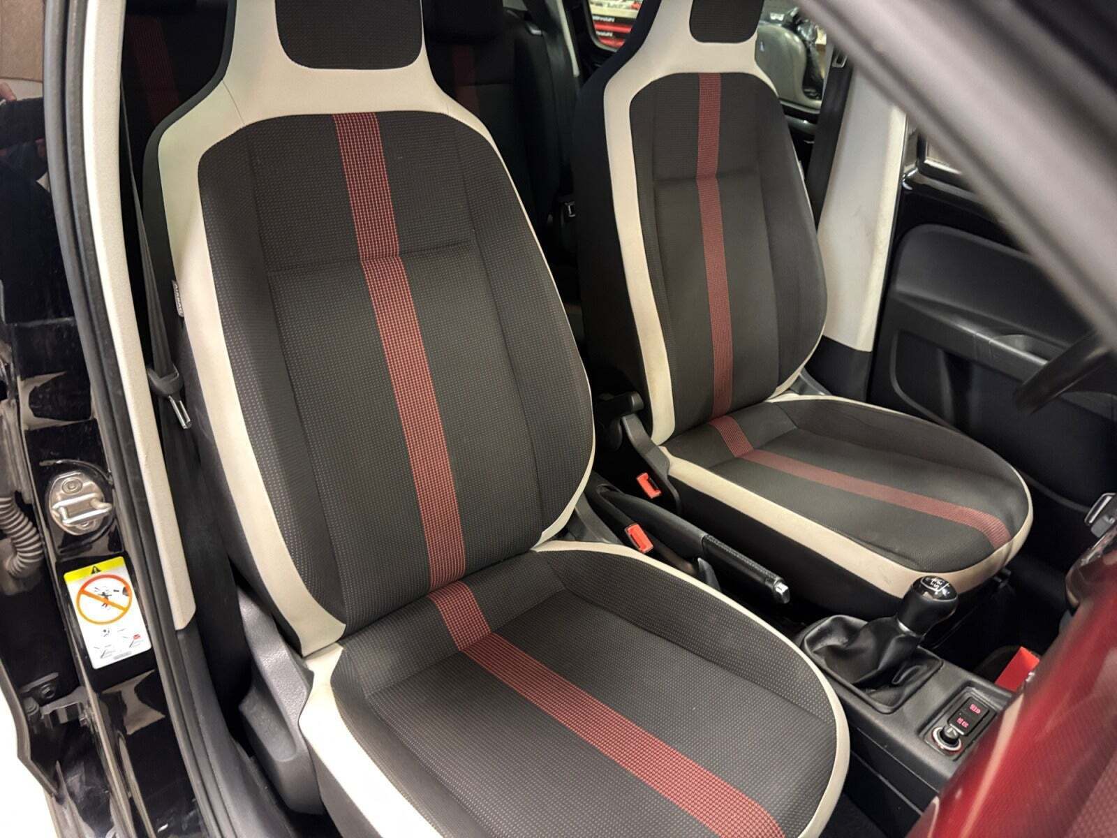 Sort VW UP! fra 2018