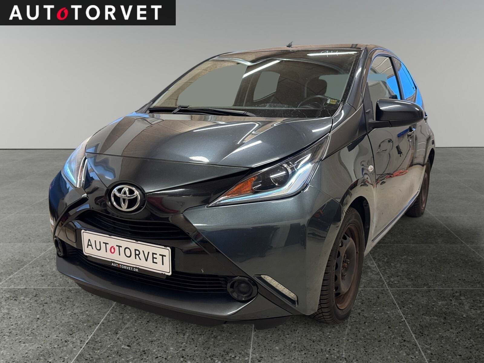 Toyota Aygo 1,0 VVT-i x