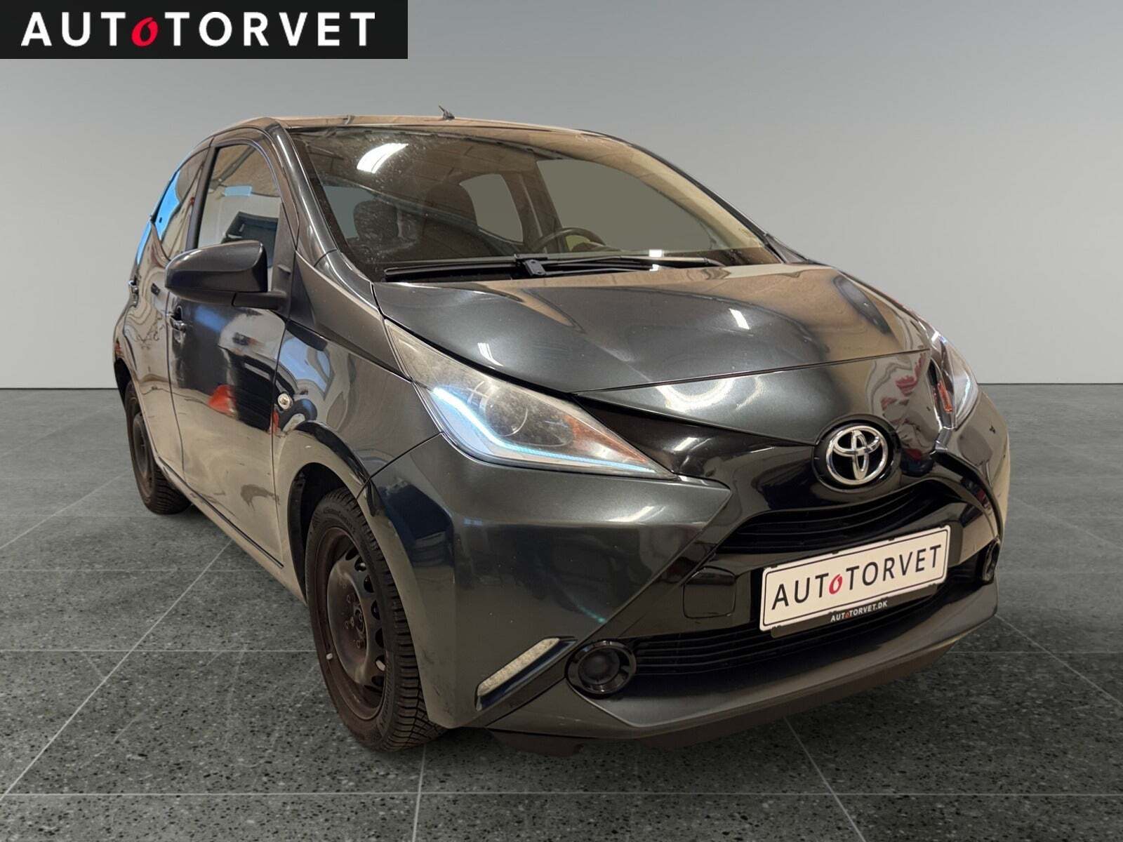 Toyota Aygo 1,0 VVT-i x