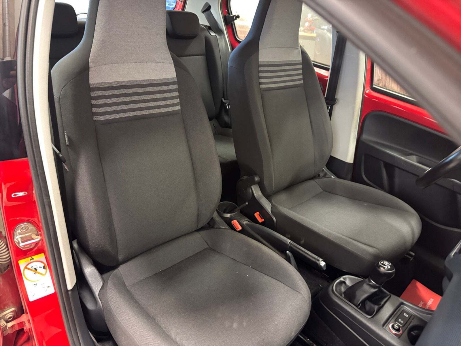 Rød VW UP! fra 2018