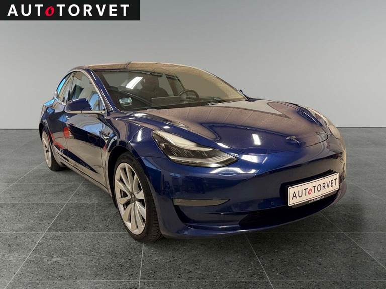 Tesla Model 3 Long Range AWD