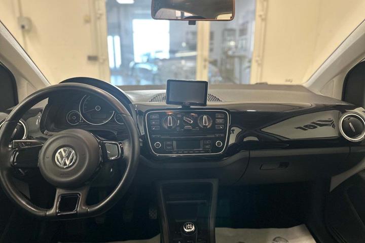Hvid VW UP! fra 2015