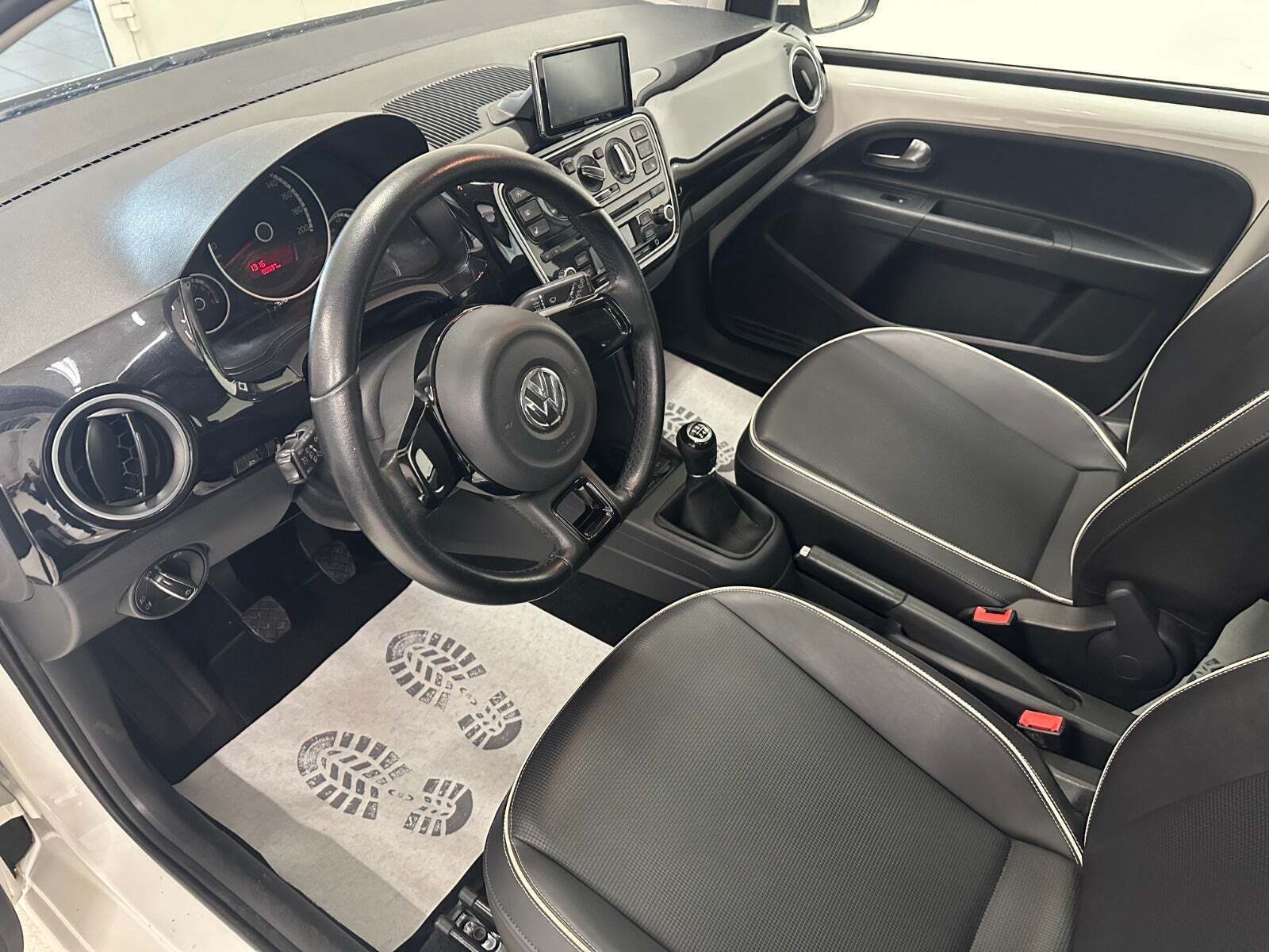 VW UP! 1,0 75 High Up! BMT