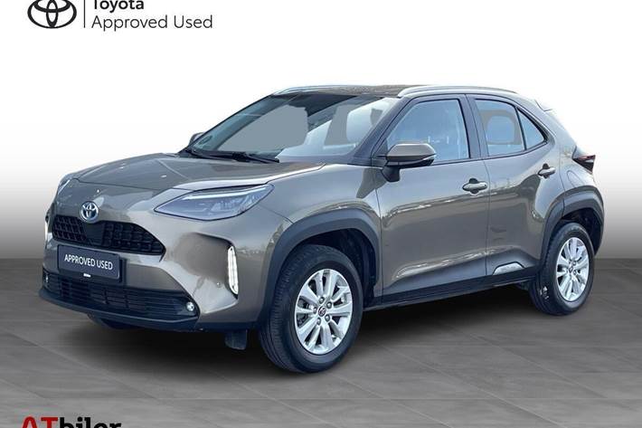 Bronze Toyota Yaris Cross fra 2022