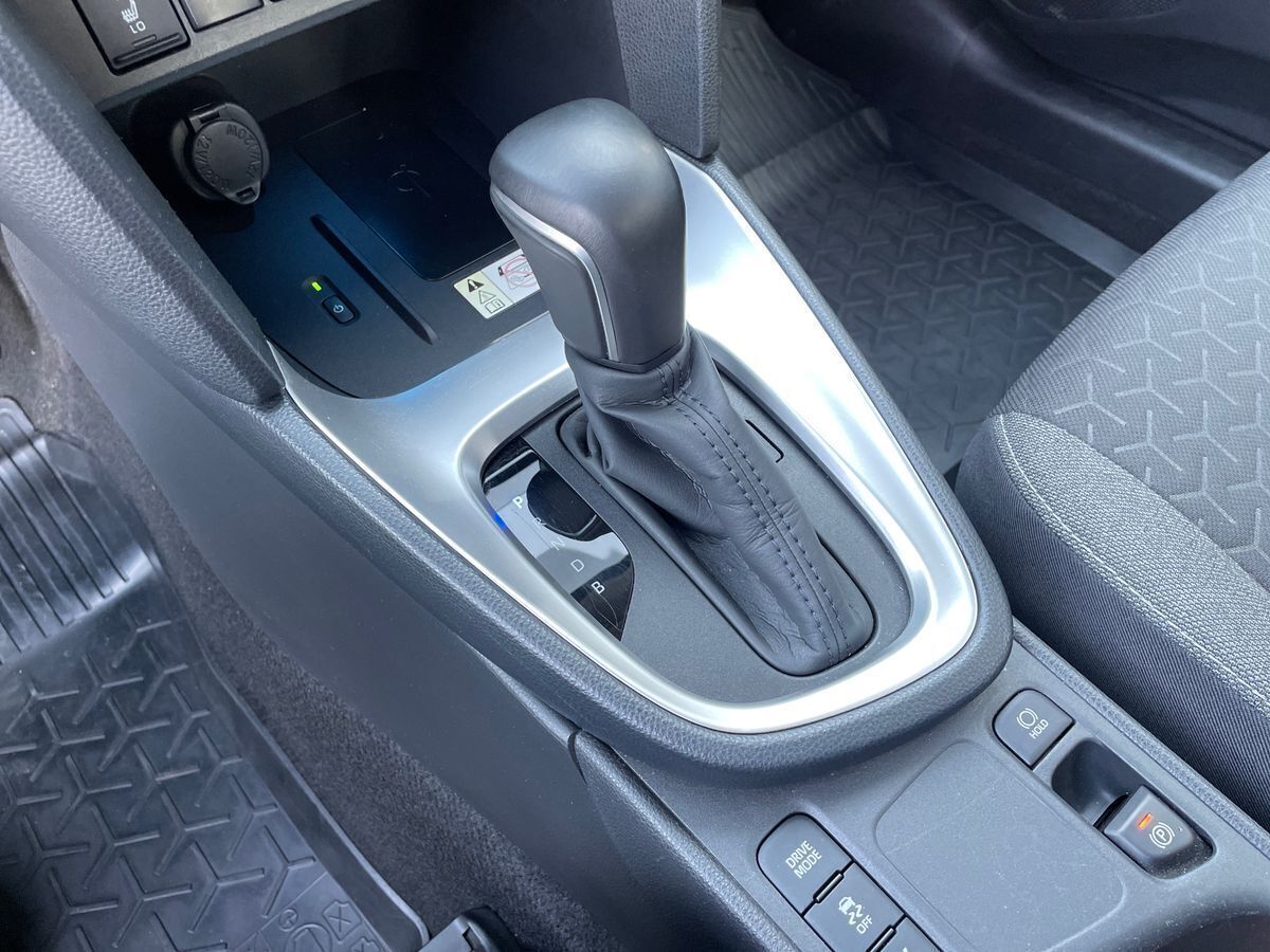 Bronze Toyota Yaris Cross fra 2022