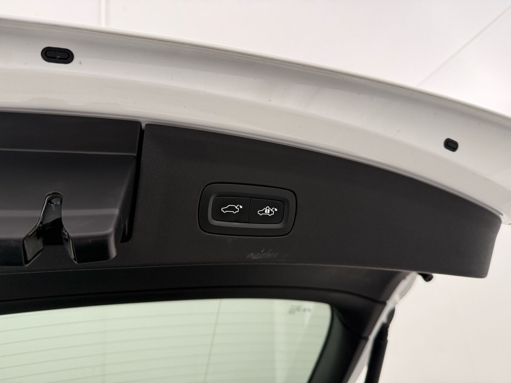 Hvid Polestar 2 fra 2021