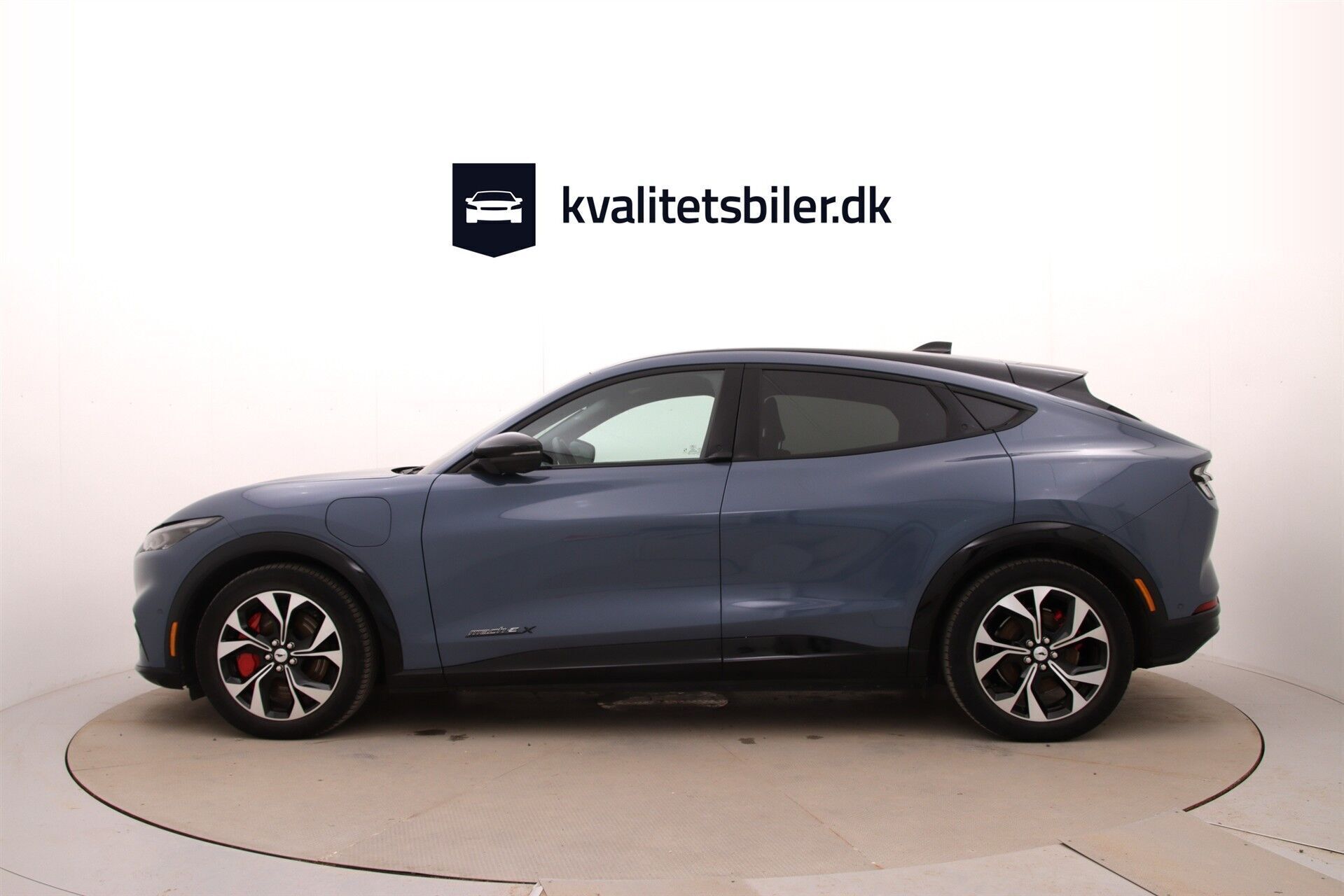 Ford Mustang Mach-E EL UR Premium 294HK 5d Aut.