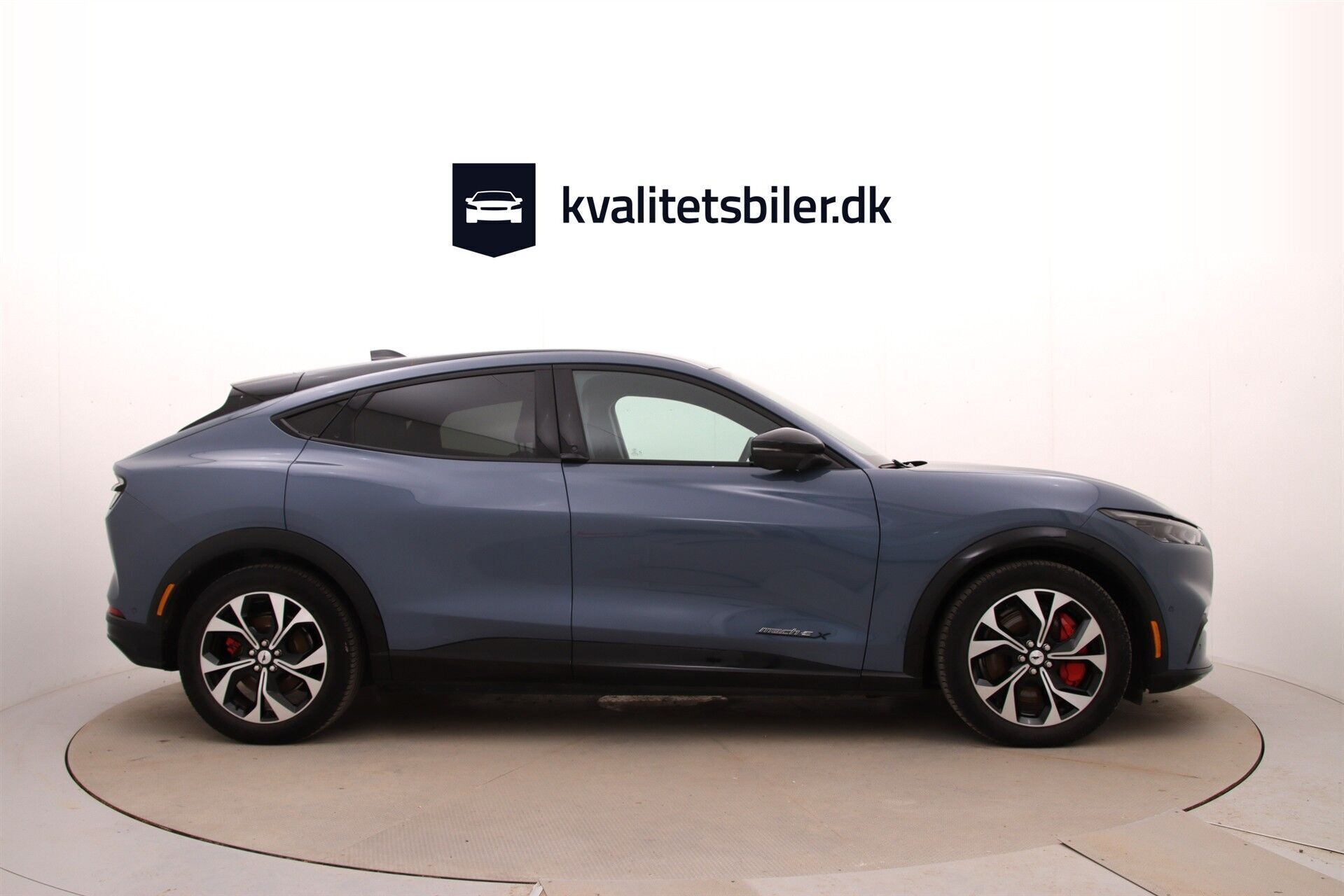 Ford Mustang Mach-E EL UR Premium 294HK 5d Aut.