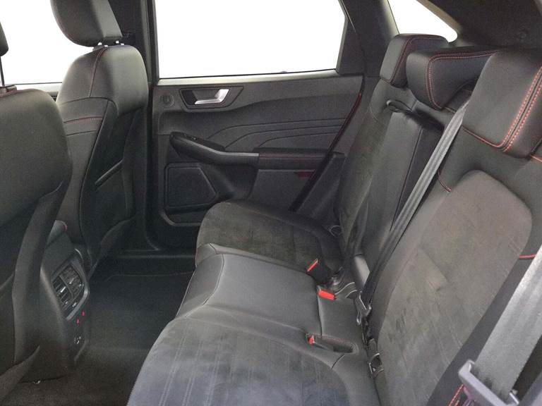 Ford Kuga 2,5 PHEV ST-Line X CVT