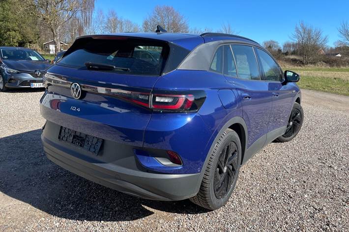 Blå VW ID.4 fra 2023