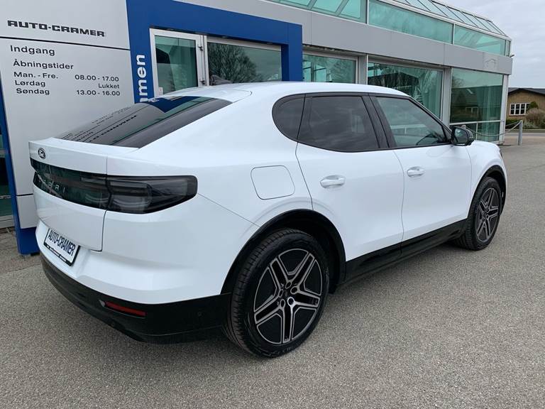 Ford Capri EL UR Premium 286HK 5d Aut.