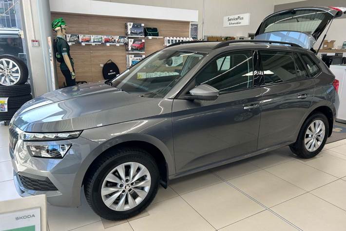 Grå Skoda Kamiq fra 2022