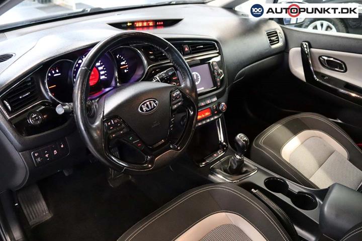 Sort Kia Ceed fra 2016