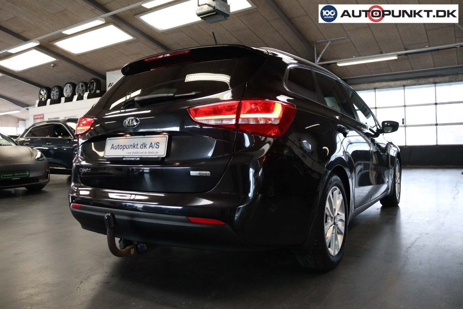 Sort Kia Ceed fra 2016