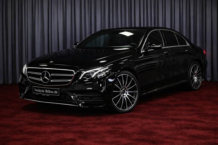Sort Mercedes E350 d fra 2016