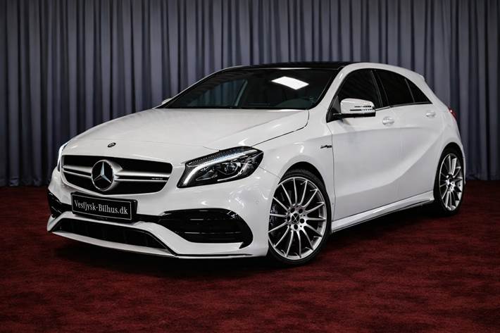 Hvid Mercedes A45 fra 2016
