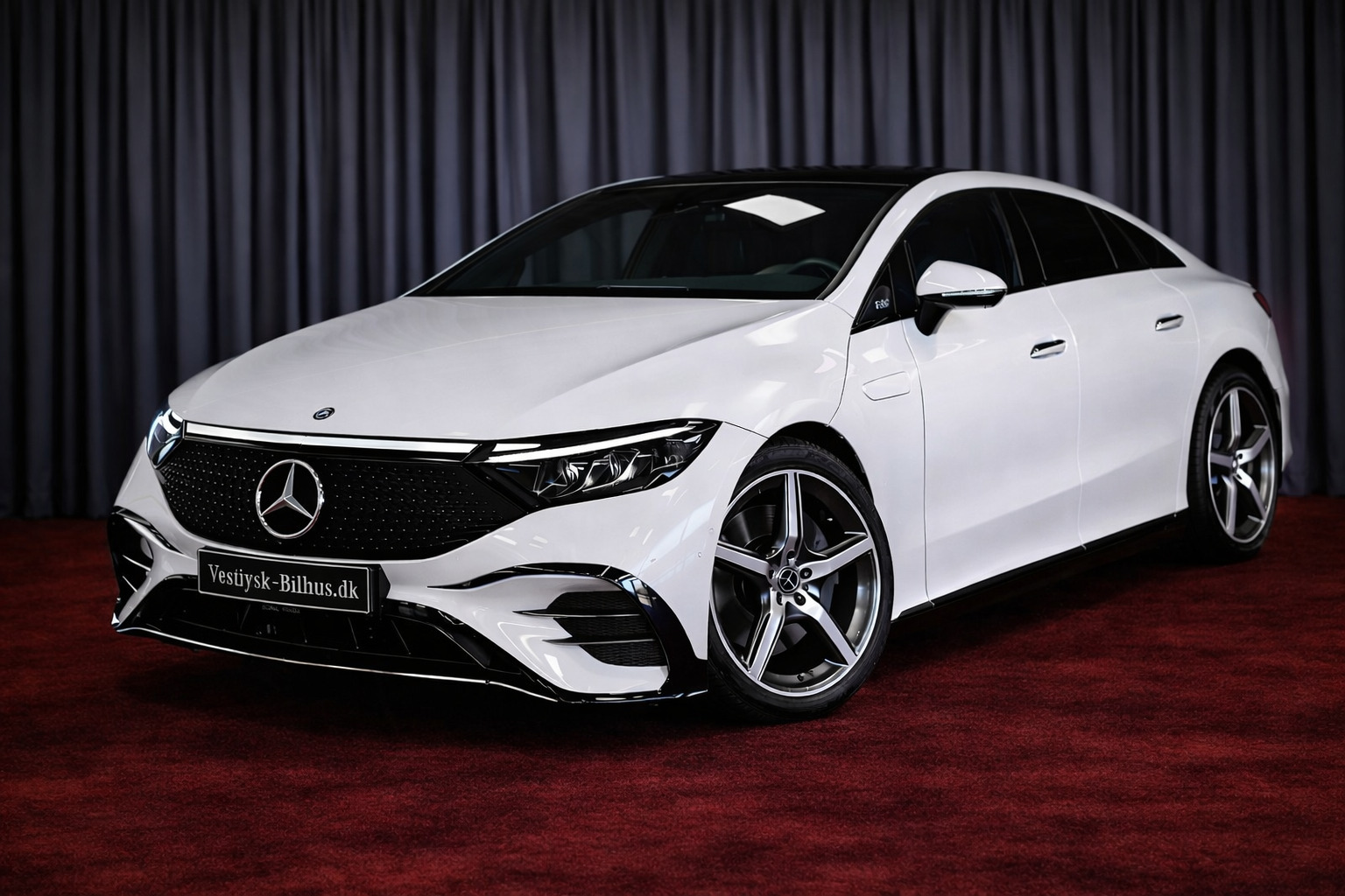 Mercedes EQE350+ AMG Line