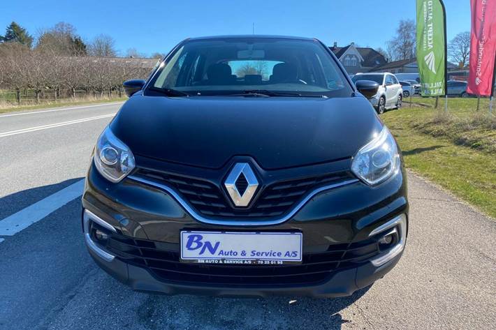 Sort Renault Captur fra 2019